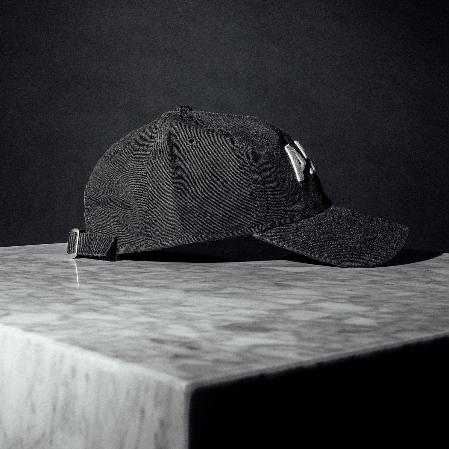 APL Logo Hat Black / White view 2