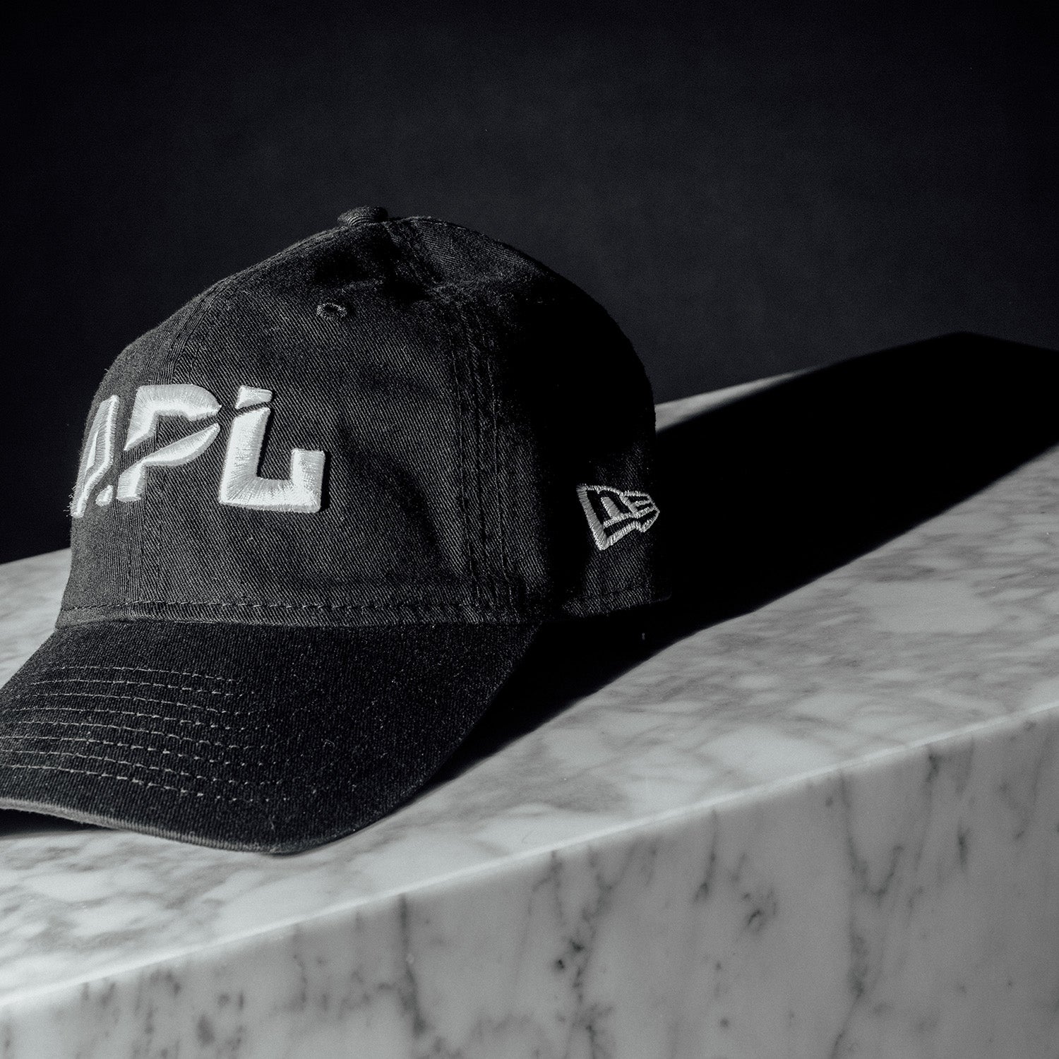 APL Logo Hat Black / White view 4