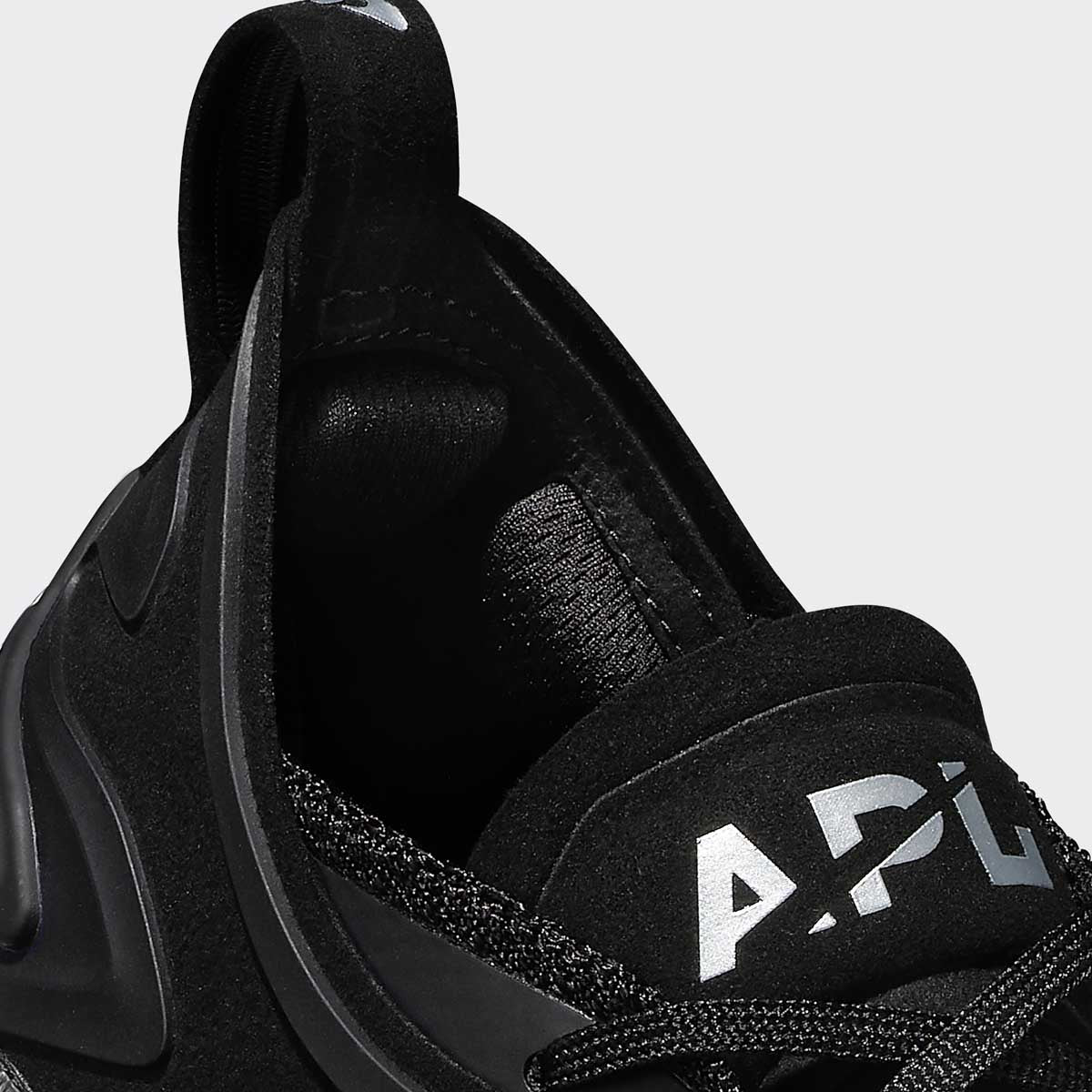 APL  McLaren HySpeed Black / White view 14