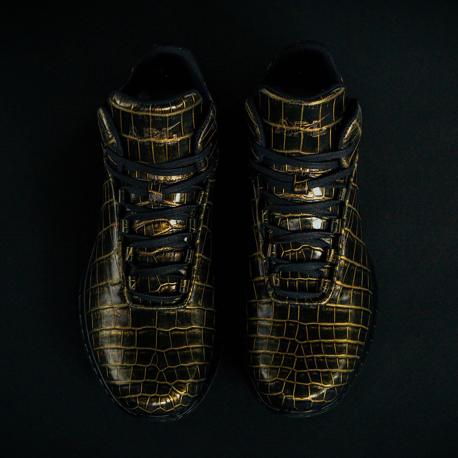 Men&#39;s Lusso Supreme Black / Pure Gold view 4